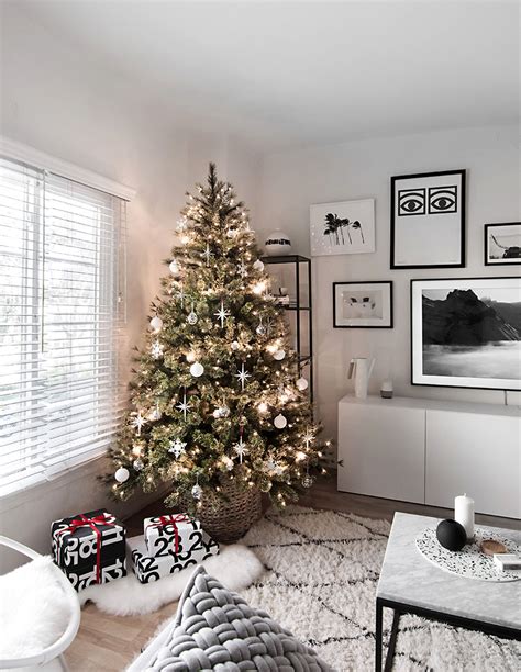 Modern Minimal Christmas Tree Homey Oh My