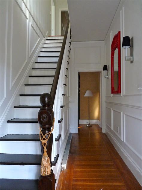 2030 Staircase Hallway Decorating Ideas