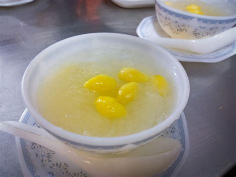 Chinese Swallows Nest Soup With Rock Sugar Recipe