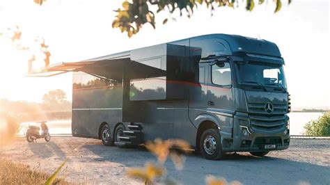 Luxury Motorhome With Three Slide Outs Can Carry Your Sports Car