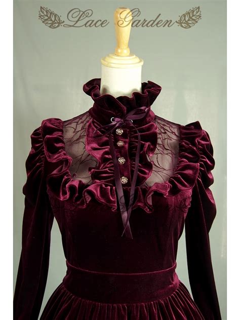 Igh Quality Vintage Puff Sleeves Ruffled Jabot Velvet Dress Theater