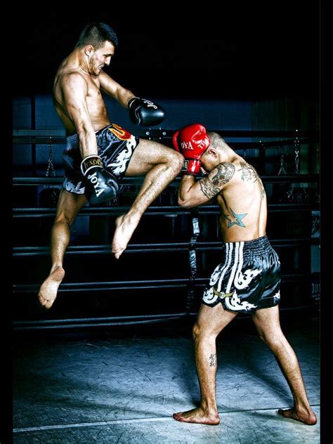 Muay Thai Flying Knee Muay Thai Martial Arts Workout Martial Arts