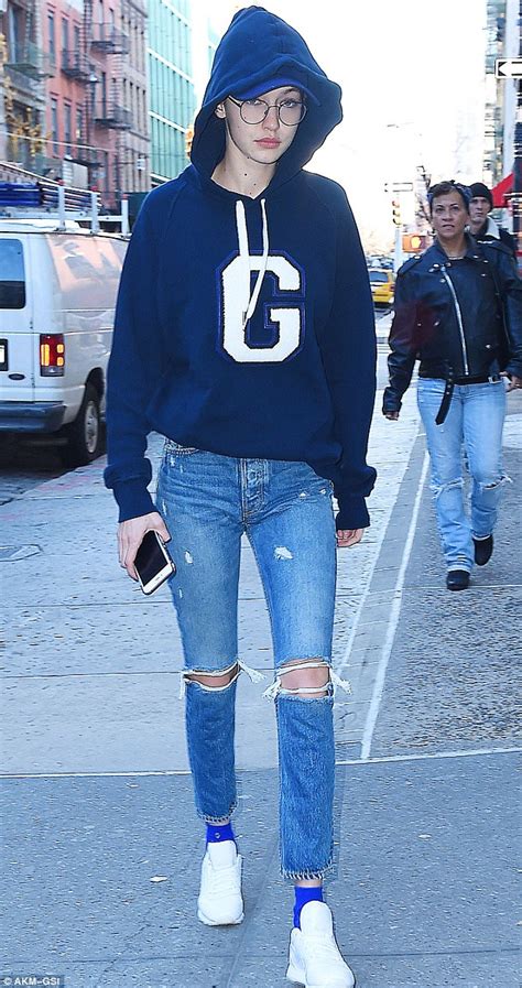 Gigi Hadid Slips Into Personalized Hoodie In Nyc Daily Mail Online