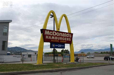 Retro Golden Arches Still Stand At This Mcdonalds Location In Kamloops