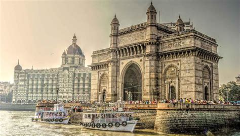 10 reasons why Mumbai is the city of your Bollywood dreams