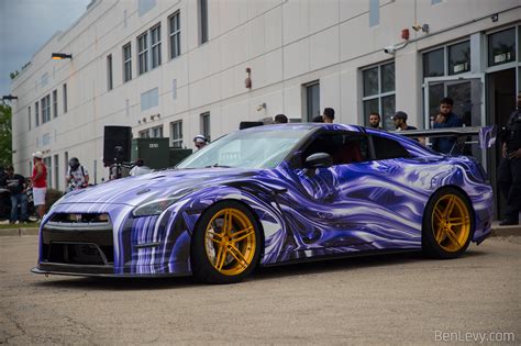 Nissan Gt R With Purple Graphics Wrap