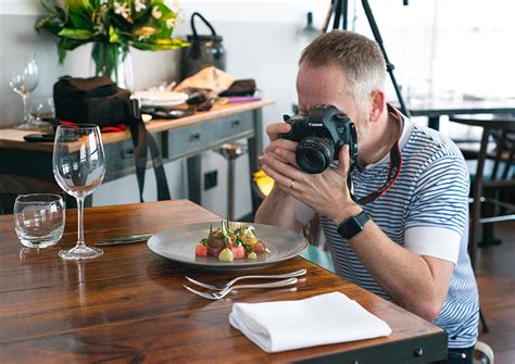 How to prepare for a food shoot. 5 Tips to Take Better Restaurant Food Pictures