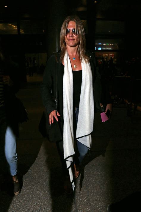 Jennifer Aniston At Los Angeles International Airport 07252016