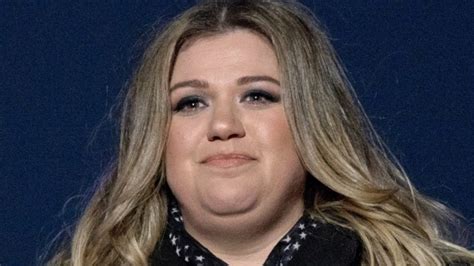Charlotte kalla håller med frida karlsson: Kelly Clarkson Net Worth | Funny Minions Memes