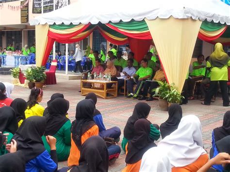 Smk taman desa 2, bandar country homes, rawang, 48020, malaysia. SMK TAMAN DESA 2 DAN PIBG: Dewan Berbumbung