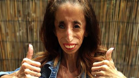 woman called world s ugliest gets back at bullies inspiring story youtube