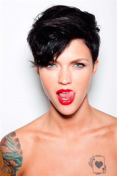 Ruby rose langenheim is an australian model, actor, and television presenter. Ruby Rose es la elegida para Batwoman - Gik! Tu mundo, Tu ...