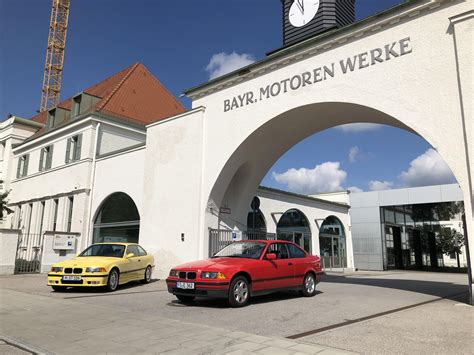 Can’t believe I never posted these on here. Came across BMW’s 3.0 E36