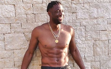 Nba Star Dwyane Wade Says It S His Job As A Father To Support Gay Son