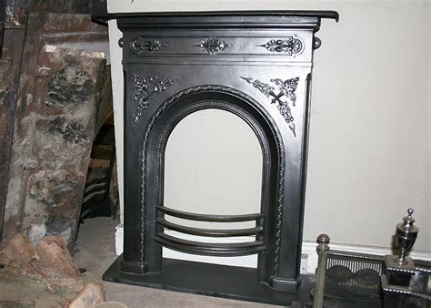 We add new designs every week. IrishChimneyPieces.com | Victorian Bedroom Fireplace