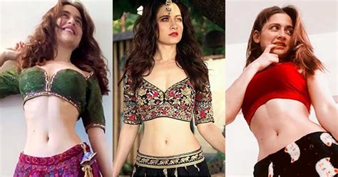 21 hot photos of sanjeeda shaikh in indian outfits flaunting her sexy midriff