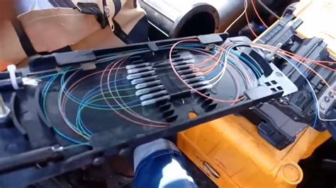 Optical Fiber Cable Splicing And Routing Doovi