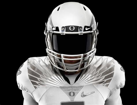 Oregon football uniforms added 4 new photos to the album rose bowl hypercross air zoom trainers. Oregon Ducks | Uniforms | College football playoff ...