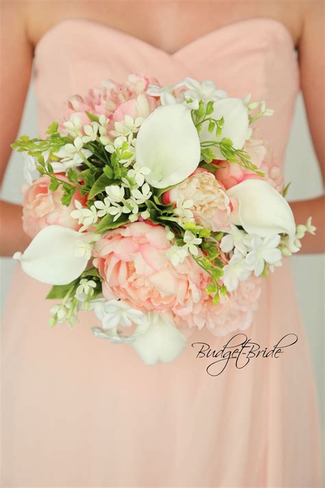 While color will play a major role in the 2021 wedding flower trends, couples are also going back to the basics for their bouquets, centerpieces, and other. Blush Pink Davids Bridal Wedding brides bouquet with pink ...