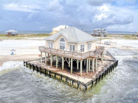 The beauty of dauphin island is evident to everyone who visits our lovely shores. Beautifully Decorated, Comfortable, Beachfront 3 Bedroom ...