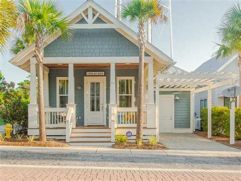 Check Out This Property On Vrbo Small Beach Houses Beach House