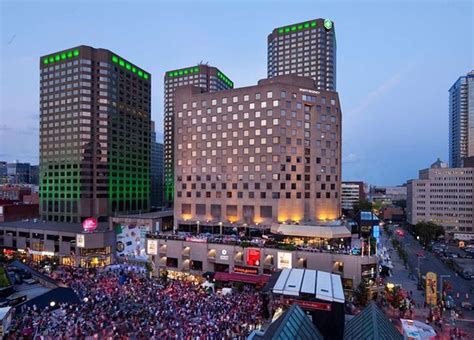 Hyatt Regency Montreal 134 ̶2̶0̶3̶ Updated 2018 Prices And Hotel Reviews Quebec Tripadvisor
