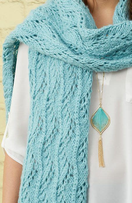 Free Knitting Pattern For Stunning Lace Scarf Lace Pattern In 16 Row