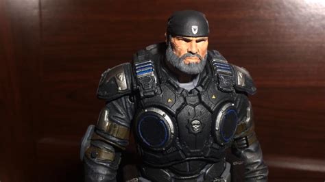 Gears Of War 4 Marcus Fenix Collectible Action Figure Review By