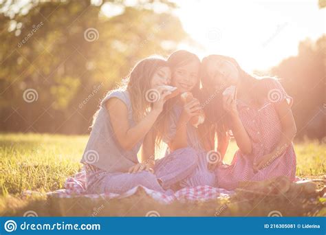 Three Little Girls Having Picnic Stock Image Image Of Outdoors Girls