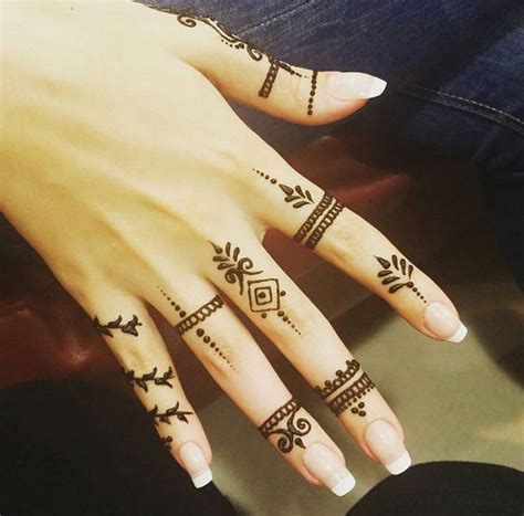 Finger Tattoo Henna Tattoo Designs Henna Tattoo Hand Finger Tattoos