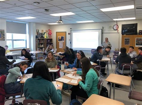 “Next-Generation” MCAS: HHS Sophomores Prepare for Online Testing – The