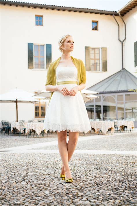 Petticoat brautkleid test die qualitativsten petticoat brautkleider im test. Brautkleid Petticoat - kurzes Spitzenkleid im 50er Jahre Stil