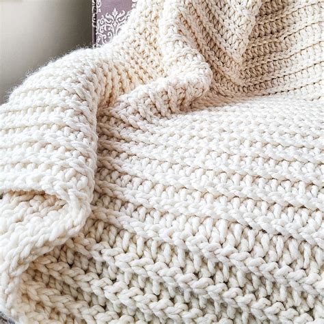 How To Crochet A Blanket Easy Crochet