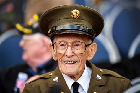 8256x5504 A World War Ii Veteran Attends A Ceremony At The Normandy