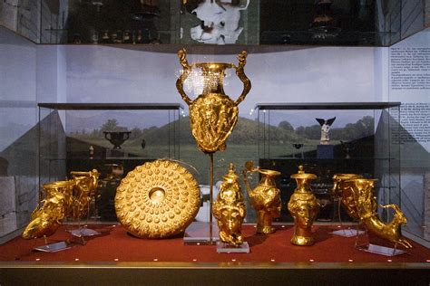 186,380 matches including pictures of bracelet, jewel, revenue. Panagyurishte Treasure - Wikipedia