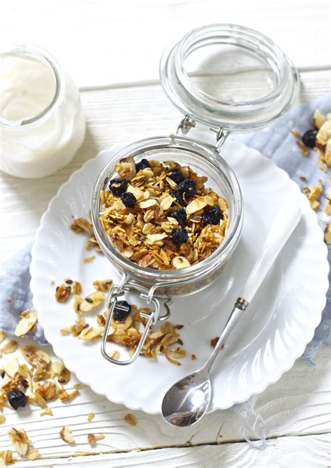 Blueberry recipes include easy blueberry cobbler and a healthy blueberry tart with honeyed yogurt. Ellie's Favorite Granola - Dried Blueberry + Coconut ...