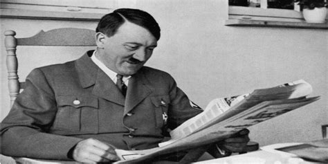 Adolf Hitler The Rise And Fall Of A Dictator अपना रण