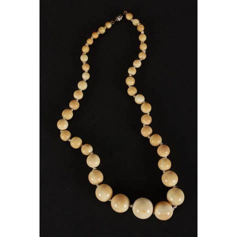Ivory Sphere Graduated Bead Necklace Necklacechain Jewellery