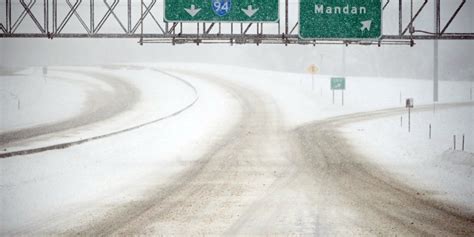 Stubborn Blizzard Enters 3rd Day Across Northern Plains Amid Coast To