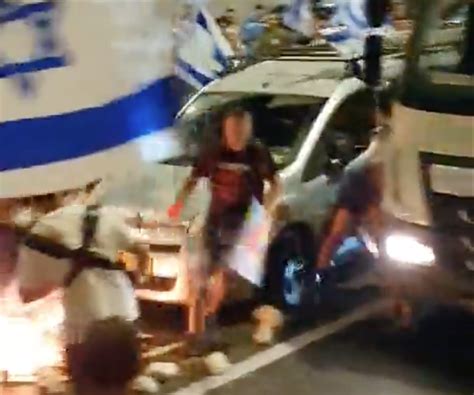 Israel Autofahrer Fährt In Menschenmenge Drei Verletzte Mopo