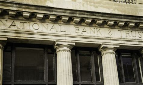 Whats The Difference Between Banks And Financial Institutions
