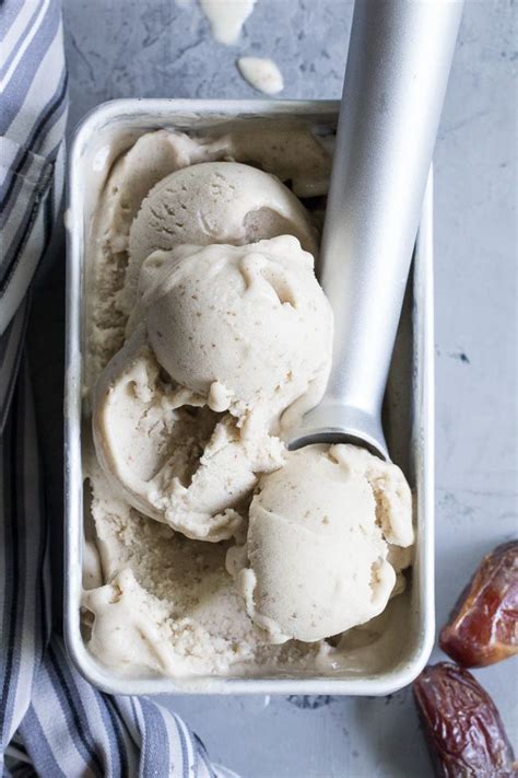 This Dairy Free Vanilla Bean Ice Cream Is Made With Coconut Milk