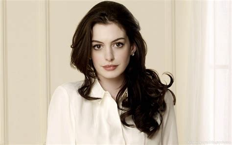 Anne Hathaway Hd Wallpapers 27628 Baltana