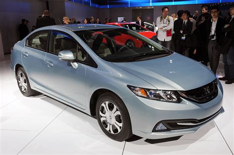 72 honda civic vehicles in your area. Honda Civic Hybrid 2013: Es un carro lujo de de cuatro ...