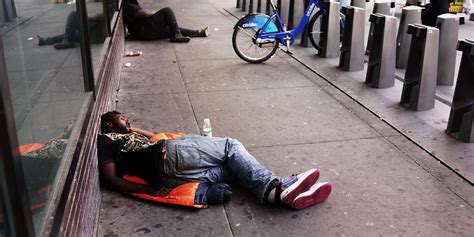 Number Of Homeless New Yorkers Hits Record High Again Huffpost