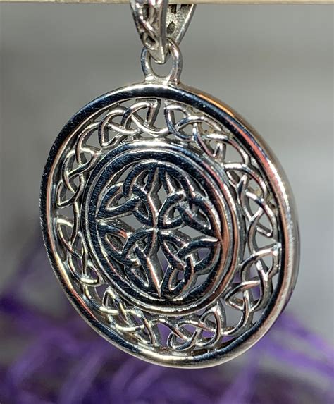 Trinity Knot Necklace Celtic Jewelry Irish Jewelry Scotland Etsy