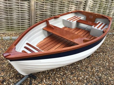 Dovetail Rowing Boat Small Boats For Sale Rowing And Fishing Boat