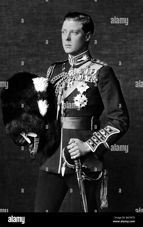 Prince Edward Viii Uniform Hi Res Stock Photography And Images Alamy