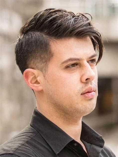 In the magazines, on tv and on the streets. 46 Short Sides Long Top Hairstyles for Men (2019 ULTIMATE ...