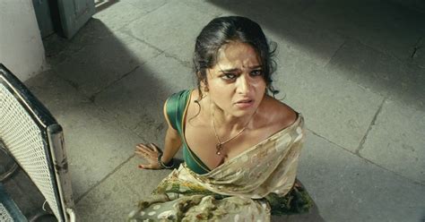 Anushka Shetty Hot In Saree Vedam Movie Hd Photos Bollywood